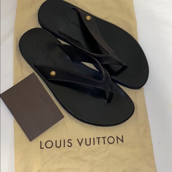 Louis Vuitton Shoes - 💥 LOUIS VUITTON FLIP FLOPS / THONGS 💥